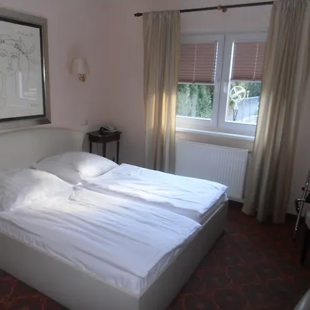Hotel Blankenese-2